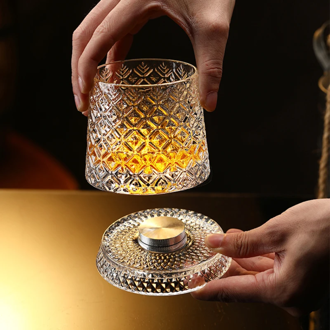 Spin & Sip™ Whiskey Glass Set