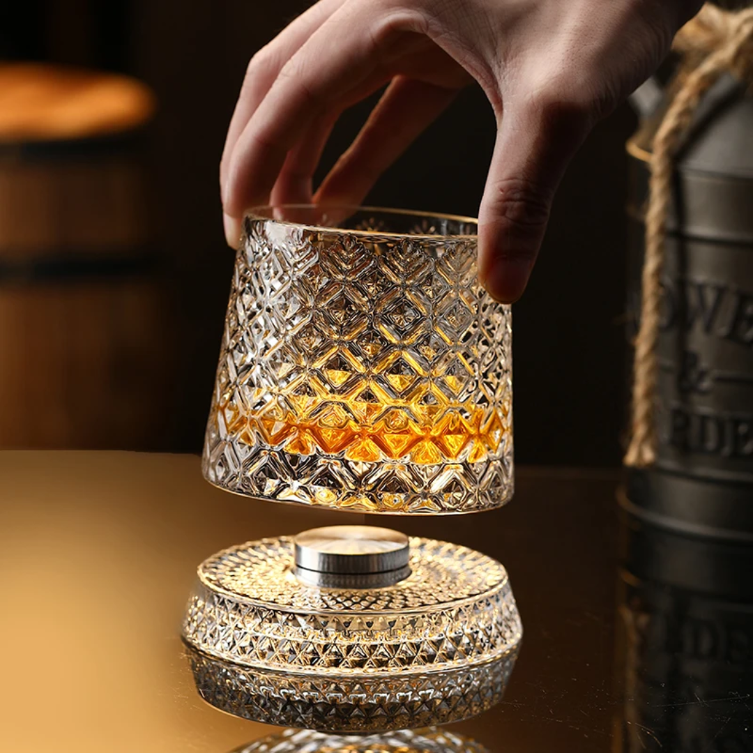 Spin & Sip™ Whiskey Glass Set
